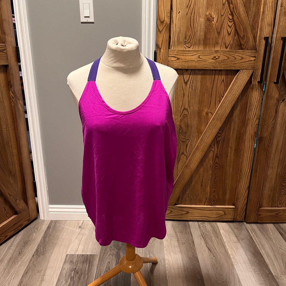 UNDER ARMOUR racerback tank M